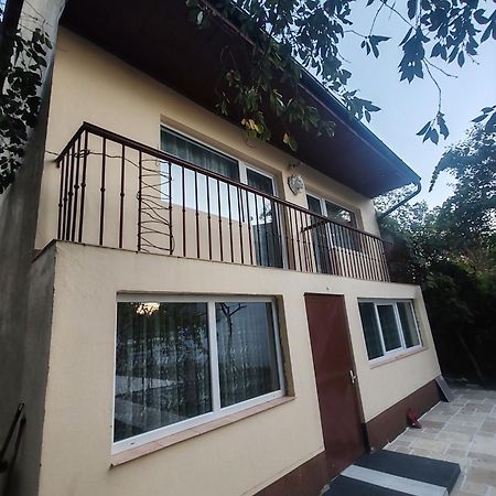 Trei Insule Home Arad Kültér fotó