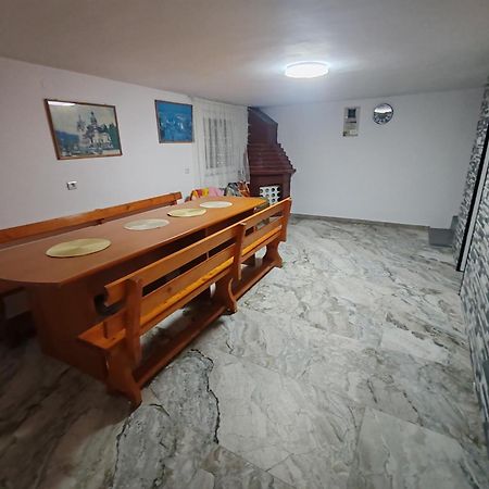 Trei Insule Home Arad Kültér fotó